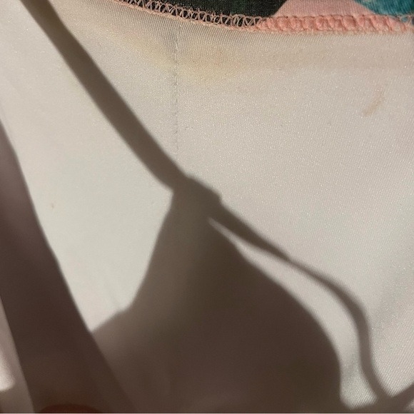 Cupshe Women’s Tropical Bikini Top - Picture 5 of 6